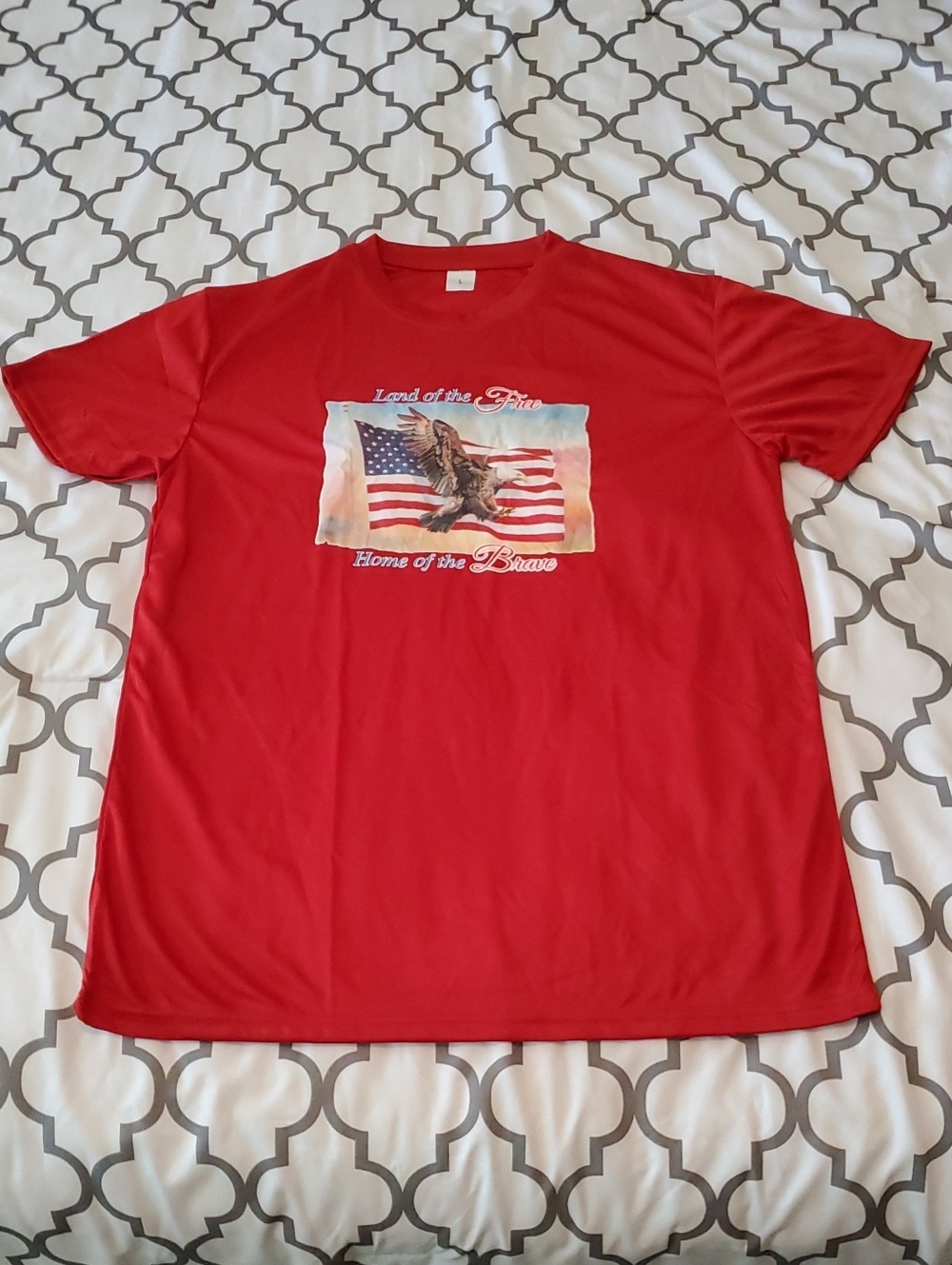 Land of The Free Home of The Brave Red Patriotic Eagle & Flag Men's T‑Shirt